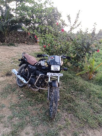 વેચવાનું છે