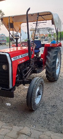 ટ્રેક્ટર વેચવાનું છે