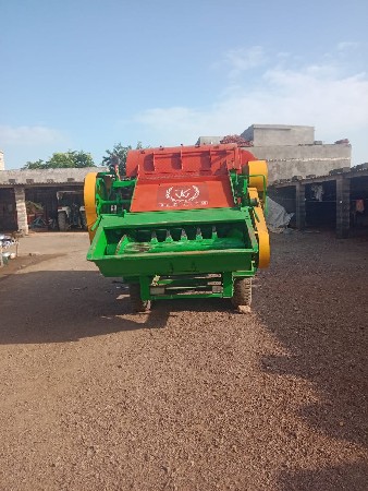 જંગીર થ્રેસર વેચવાનું છે.