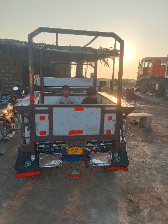 थंबनेल 3