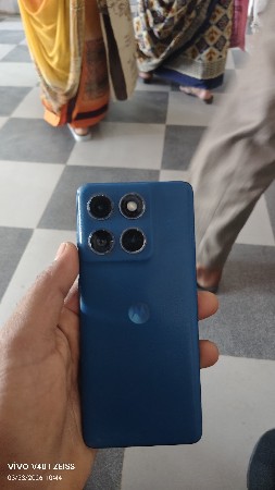 વેચાવા નો છે