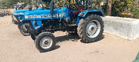 ટ્રેકટર વેચવાનું છે