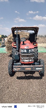 ટ્રેક્ટર