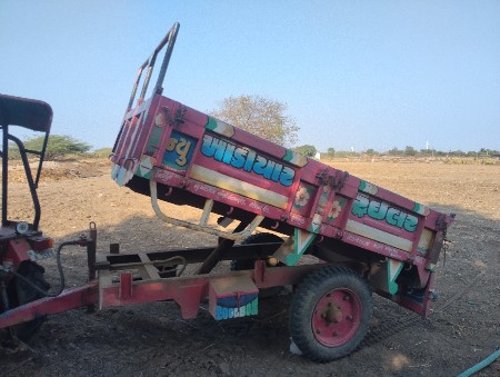 ટોલી વેચવાની છે