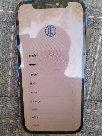 iPhone 12 128 gb 5g
bade halat 
ma