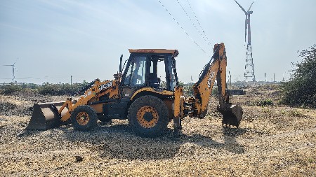 જેસીબી વેચવાનું છે