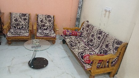 सागवानी सोपा सेट