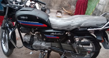 ટુ વ્હીલર વેચવાનું છે