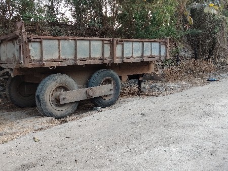 ટ્રોલી વેચવાની છે