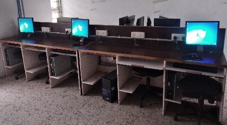 વેચવાનું છે.