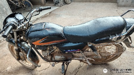 સ્પ્લેન્ડર વેચવાનું છે.