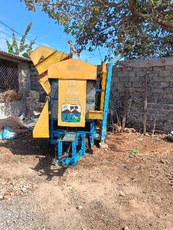 જયંત જમ્બો થ્રેસર વેસવાનુ છે