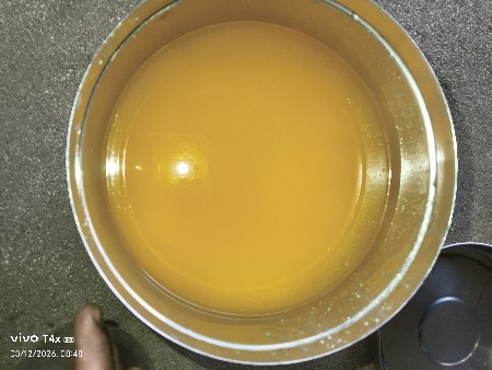 ઘી વેચવાનું છે