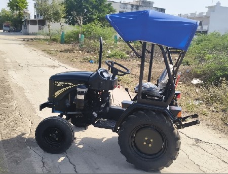મીની ટ્રેકટર વેચવા ના છે