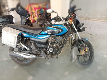 બજાજ પ્લેટિના વેચવાની છે