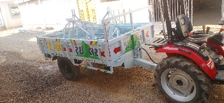 યુવરાજ આખો સેટ વેચવાનો છે