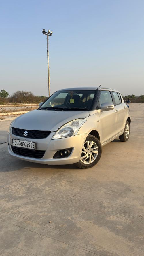 Swift zxi,2012 top model,Pyore petrol