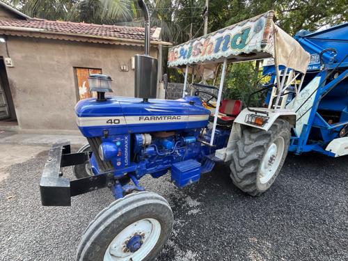 FARMTRAC 40 
model 2015 nu 
Nava jevi conditions