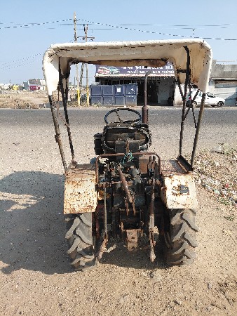 વેચવાનું છે