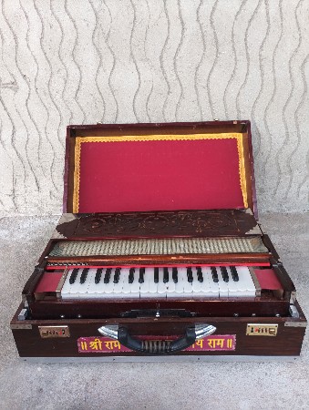 પેટિવાજુ paul