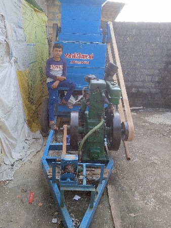 थंबनेल 2