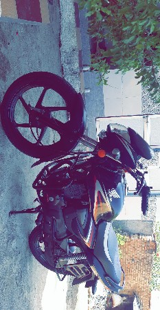 ટુ વ્હીલર વેચવાનું છે