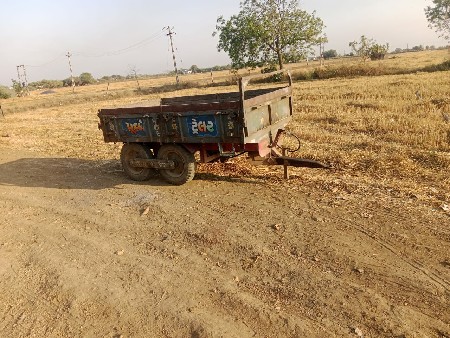 મીની ટેકટરનું ફોરવીલ ટેલર વેચવાનું