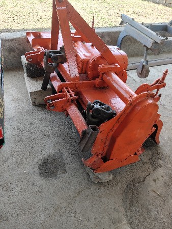 રોટાવેટર વેચવાનું છે