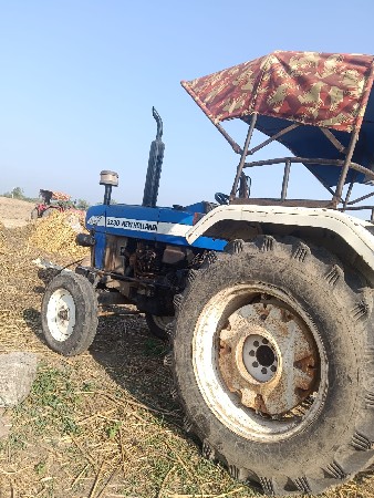 New holland 3230