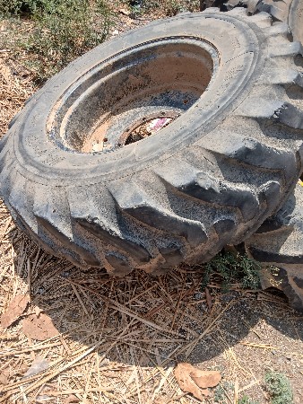 ટાયર વેચવાના છે