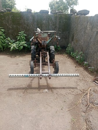 શીંગડા વાળું ટ્રેક્ટર વેચવા નું છે