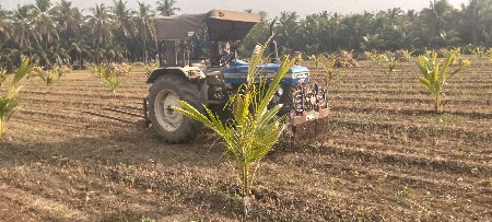 ટ્રેકટર વેચવાનું છે