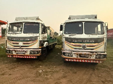 બોરી ગાડી વેચવાની છે