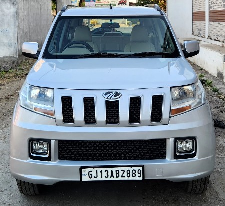 Mahindra TUV 300 T8 Diesel