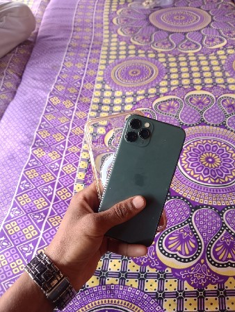 i phone વેચવાનો સે