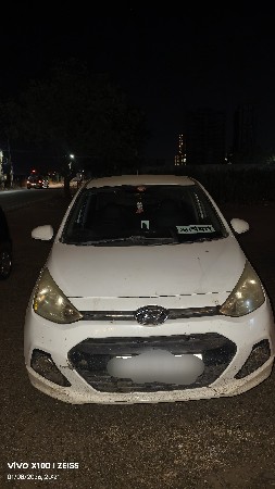 Hyundai i10 Magna (Petrol/CNG)