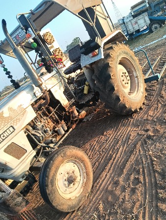 આઇશરવેશવાનૂશે485