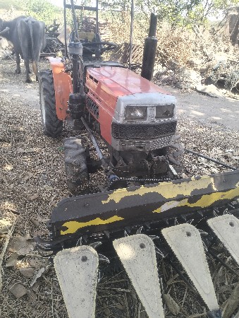 મીની ટેકટર વેચવાનું છે લીપર વેચવાન