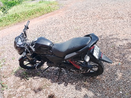 આ ગાડી વેચવા ની છે