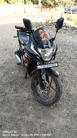 SUZUKI GIXXER SF