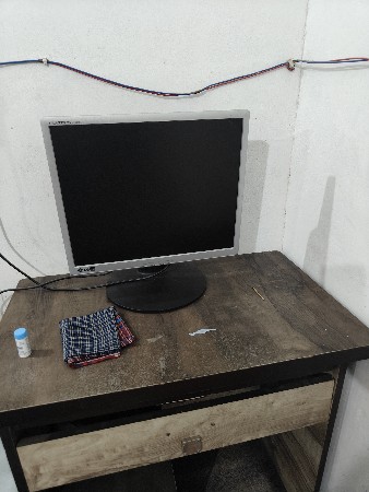 તાત્કાલિક વેચવાના છે – 6 કોમ્પ્યુટર