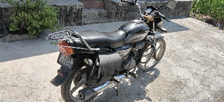 ટુ વ્હીલર વેચવાનું છે