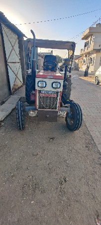 ટ્રેક્ટર વેચવાનું છે