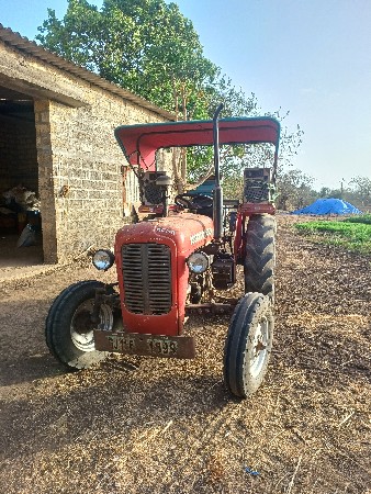 ટ્રેક્ટર