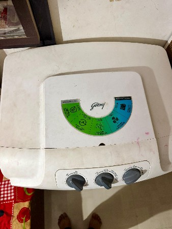 કુલર વેચવાનુ છે નવુ ભાવ ૯૦૦૦