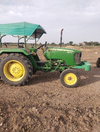 ટ્રેક્ટર