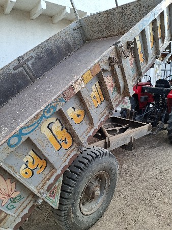 ન્યુ ક્રિષ્ના ટ્રેલર વેચવાનું છે