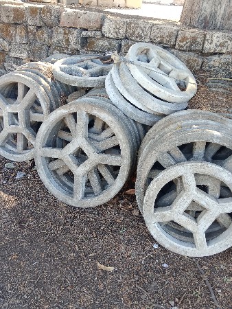 વેચવાના છે