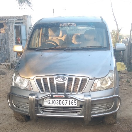 ફોરવીલ વેચવાની છે સામે કોઈ ભી ફોરવી