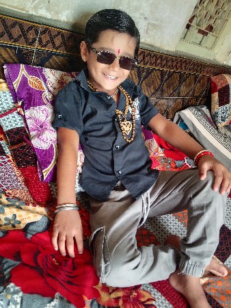 थंबनेल 2